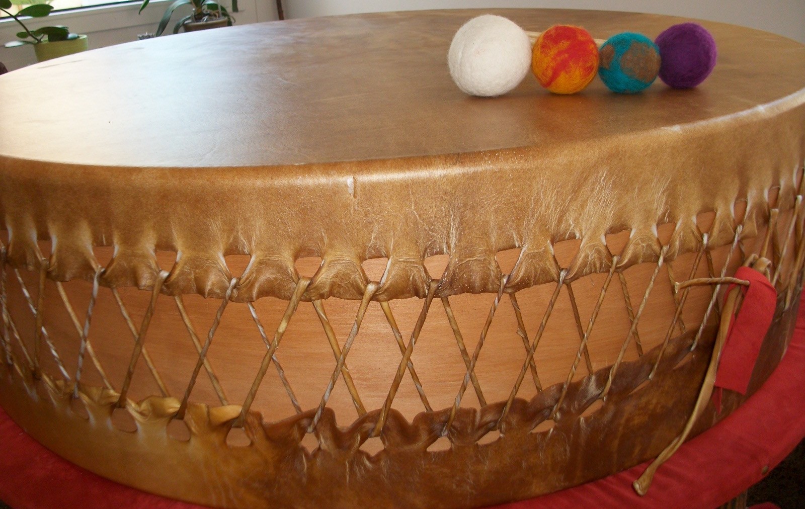 Muttertrommel mit Schlegel